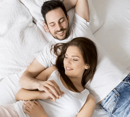 Happy couple after applying the pulero gel